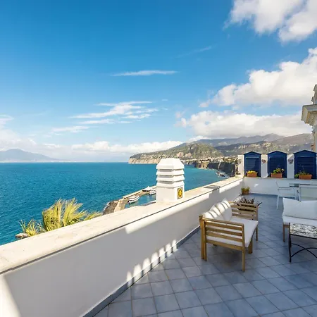 Casa Pascale Rooftop Appartament Будинок відпочинку Сорренто